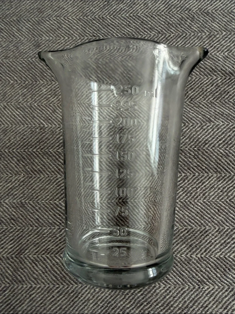 Anchor Hocking Triple Pour Glass Measuring Cup